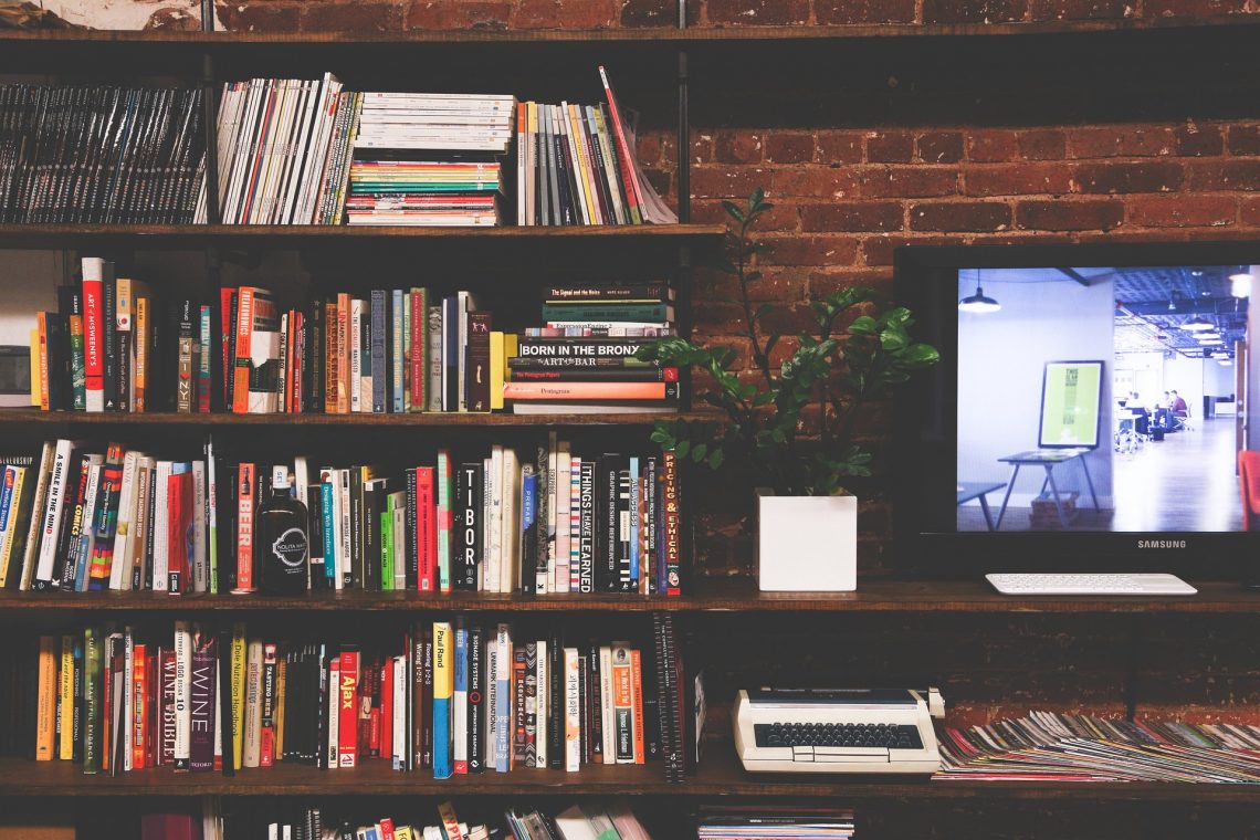 How To Choose Office Bookshelves
