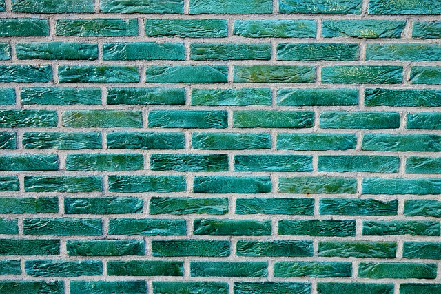 Top Benefits of Using Glazed Bricks