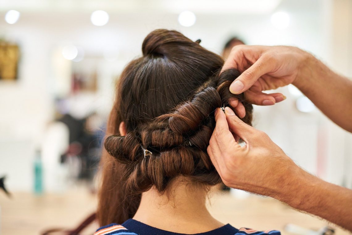 Hire Women’s Hairdresser In Sydney