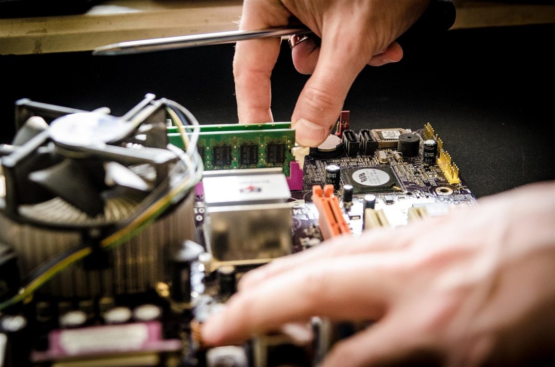 Computer Repairs Sunshine Coast Services