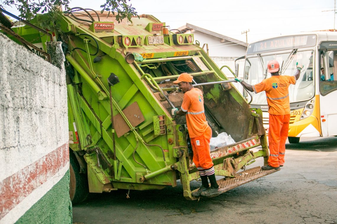 Get Rid Of Your Waste Materials Conveniently With Rubbish Skip Brisbane