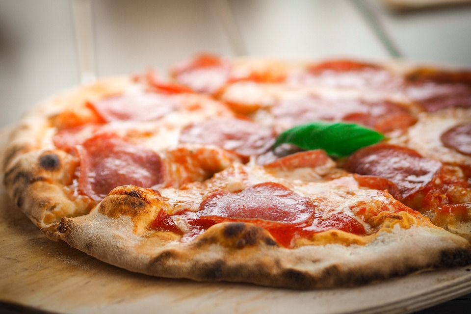 How To Choose The Best Commercial Pizza Oven