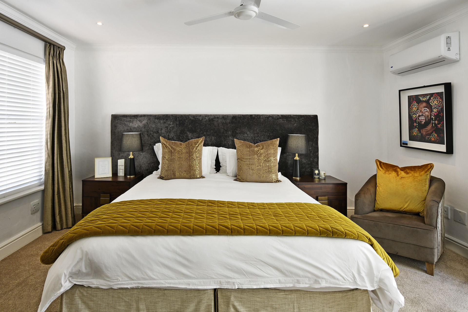 bedroom-5664223_1920