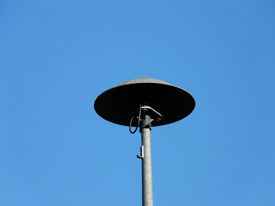 Using Evacuation Sirens To Announce Large-Scale Evacuation