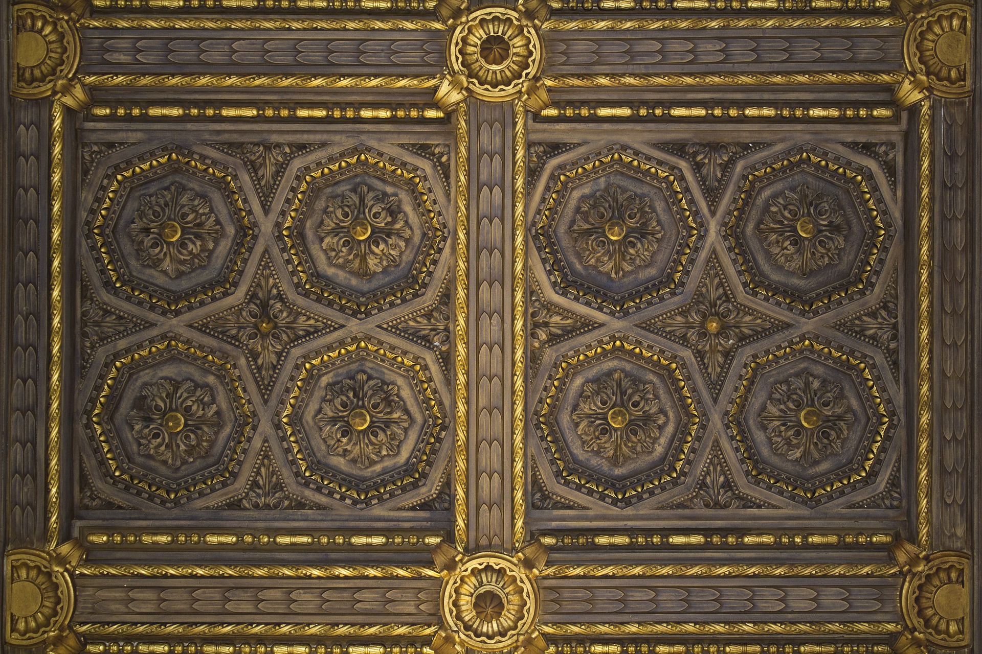 the-ceiling-377784_1920