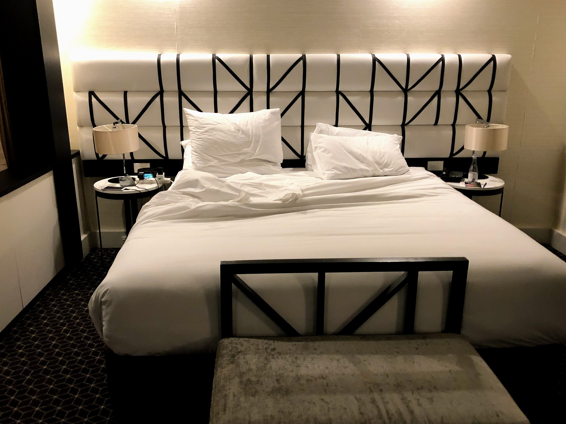 bed-4540208_1920