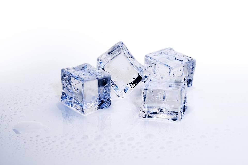 The Ins And Outs Of Owning A Cube Ice Maker