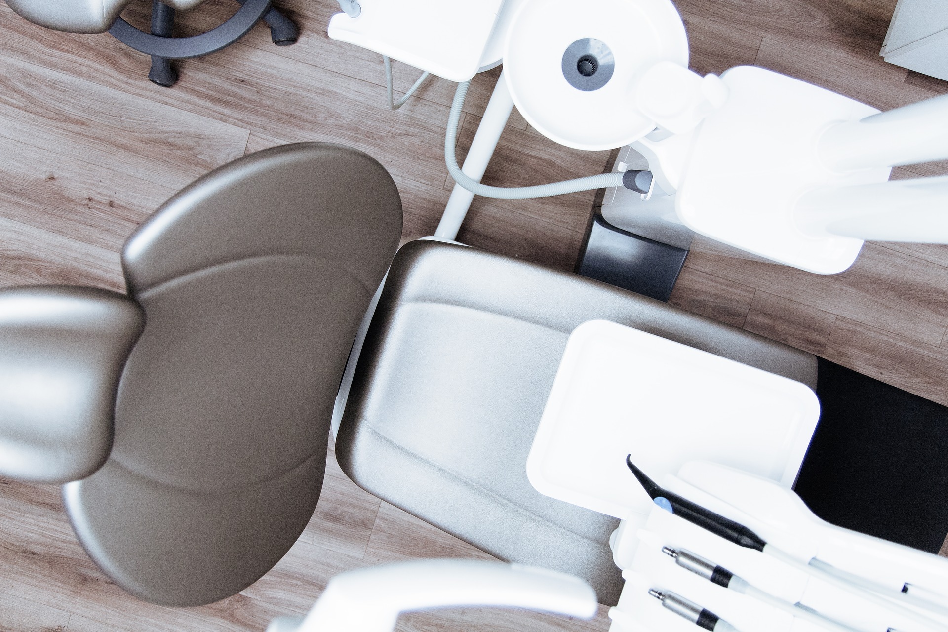 dentist-2589771_1920